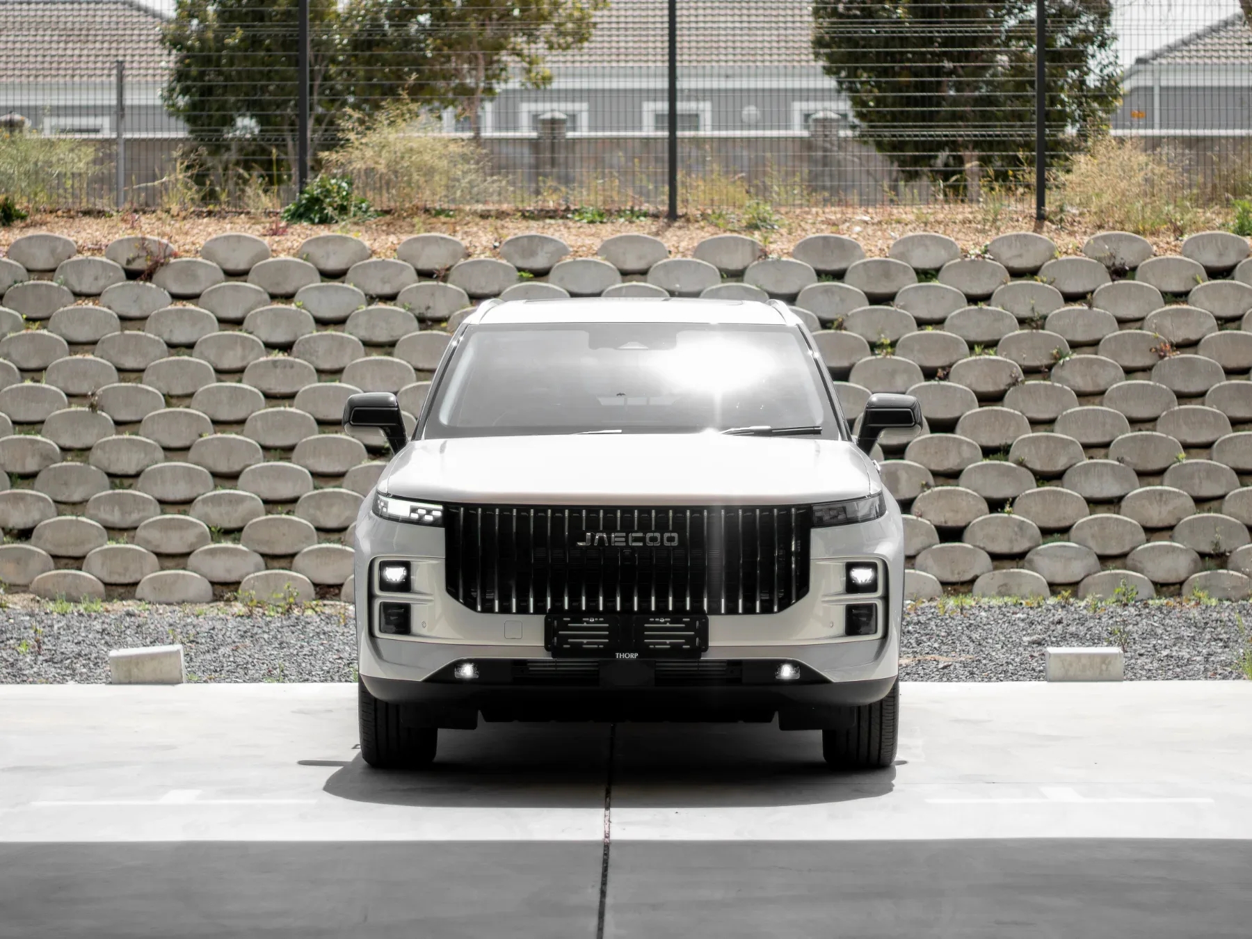 2026 JAECOO J7 Inferno AWD - Image 2