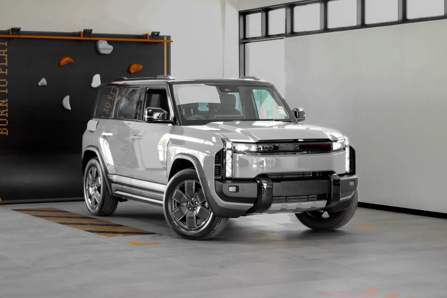 2026 iCAUR 03T 03T AWD - Image 1
