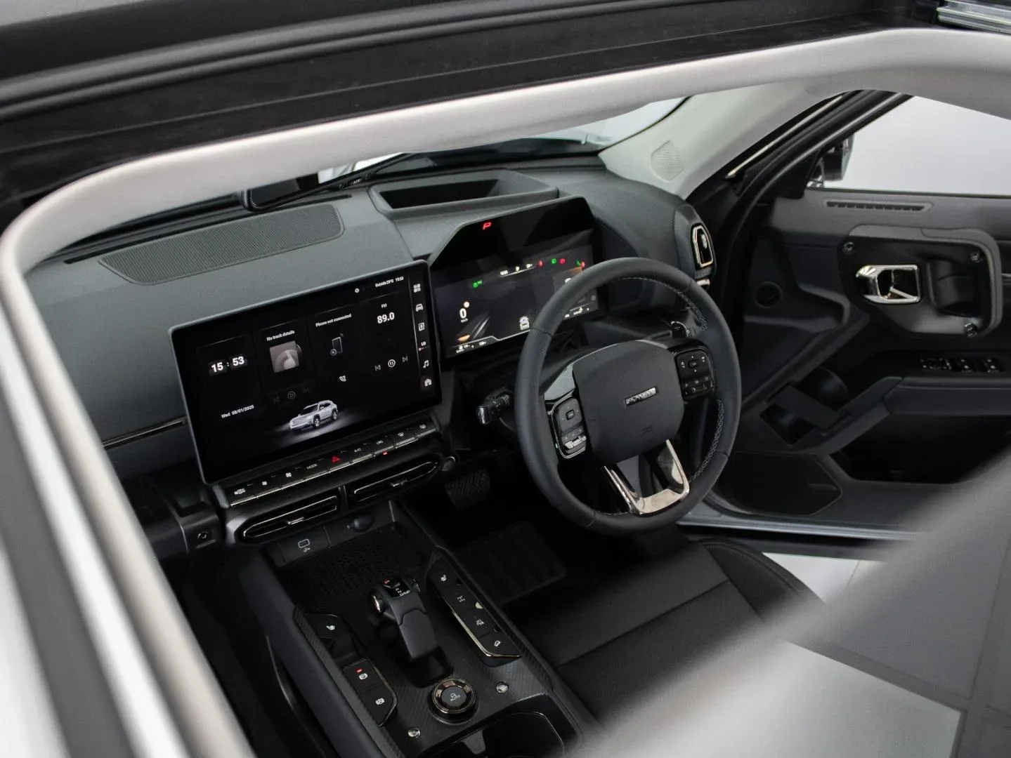 2026 Haval H7 Hybrid Super Luxury 4x2 - Image 9