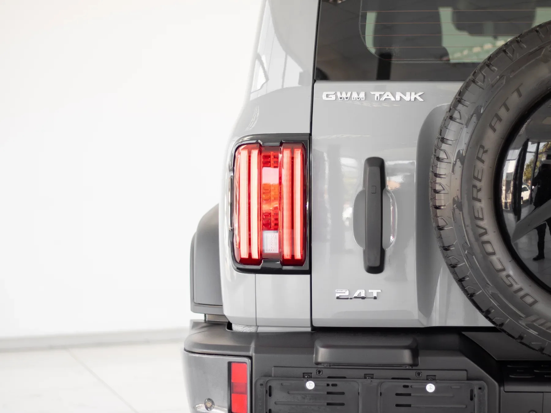 2026 GWM Tank 300 2.4T Luxury 4x2 - Image 4