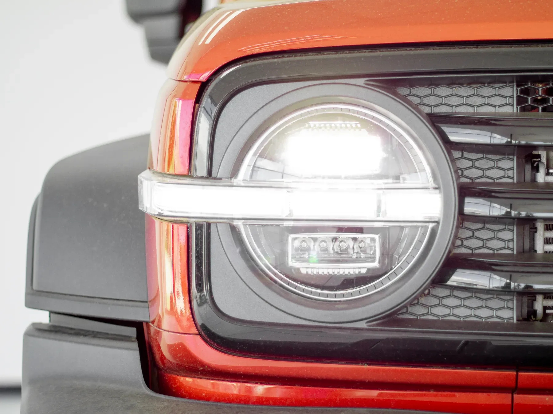 2026 GWM Tank 300 2.4T Ultra Luxury 4x4 - Image 4