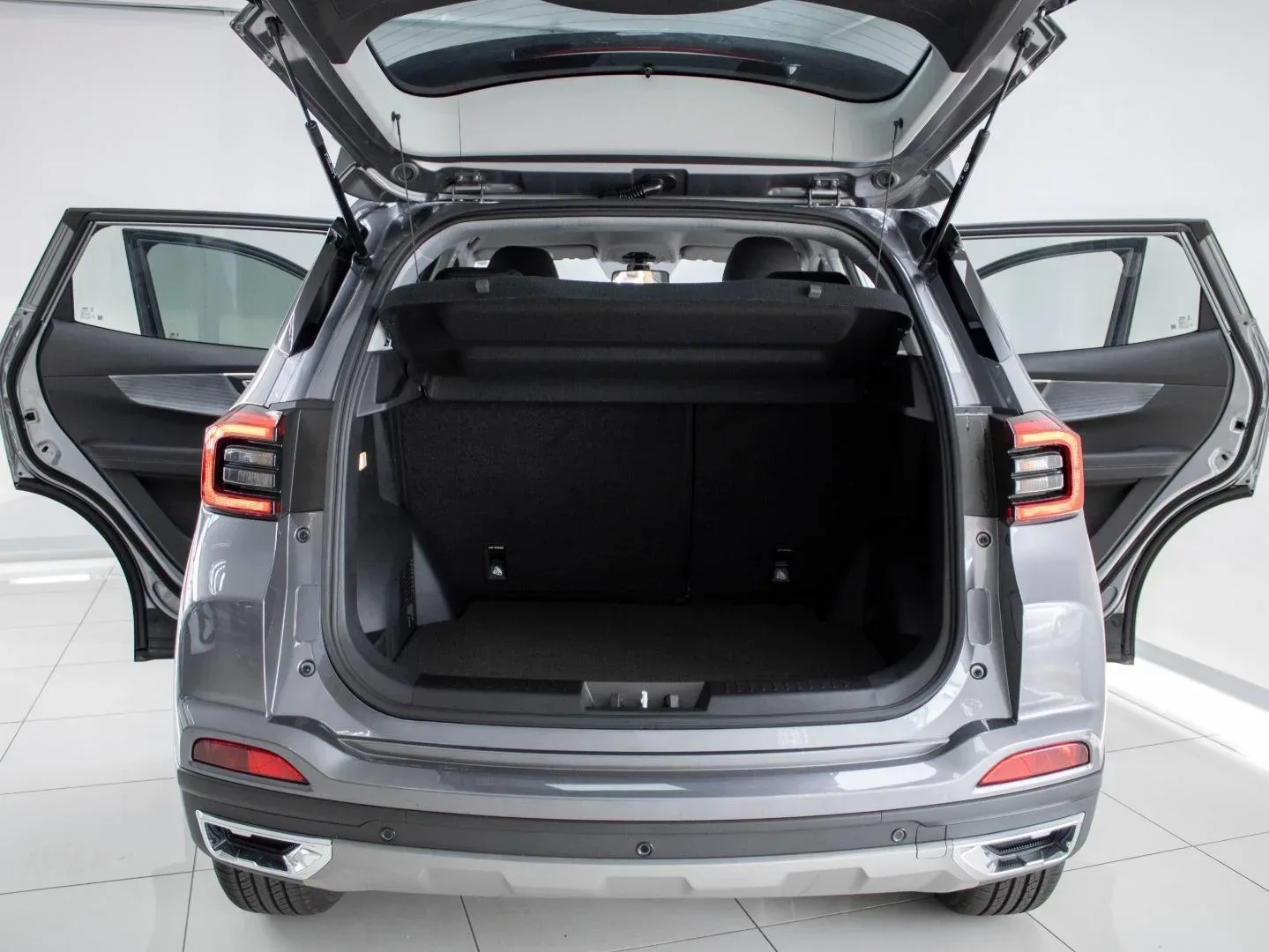 2026 Chery Tiggo 4 Pro LiT MT - Image 9