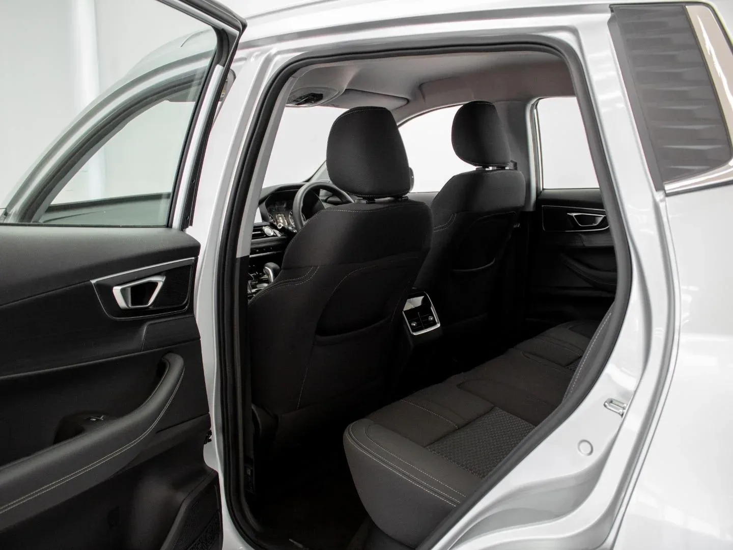 2026 Chery Tiggo 4 Pro LiT MT - Image 14