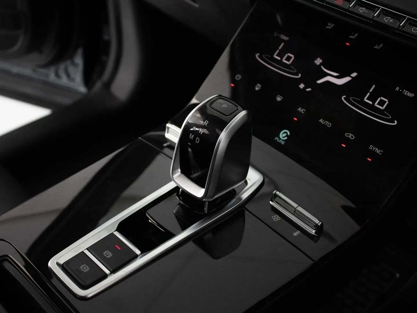 2026 Chery Tiggo Cross Comfort - Image 12
