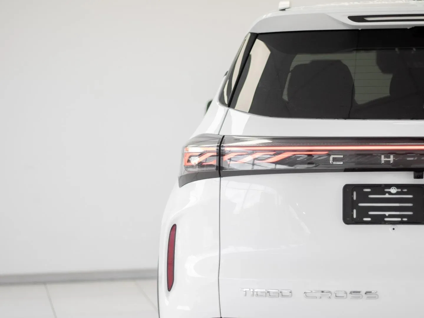 2026 Chery Tiggo Cross Elite HEV - Image 4