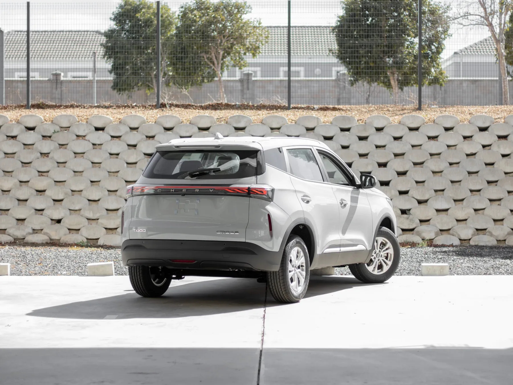 2026 Chery Tiggo Cross LiT - Image 8