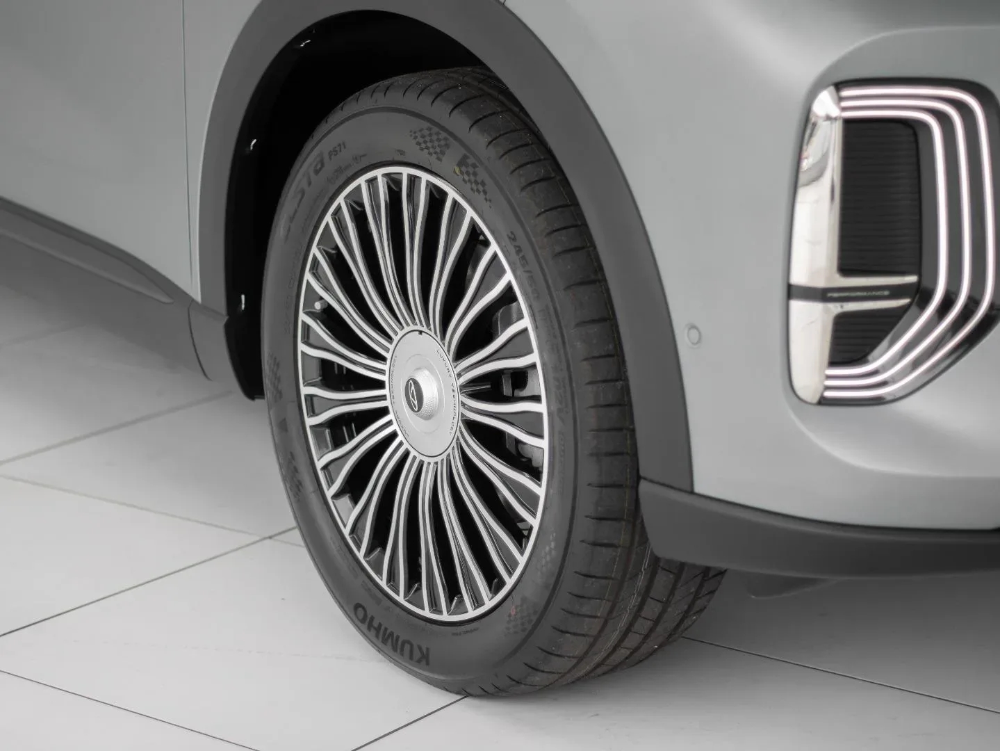 2026 Chery Tiggo 9 CSH Vanguard - Image 8