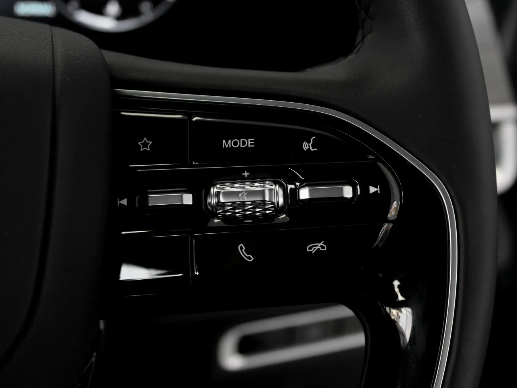 2026 Chery Tiggo 8 Pro LS - Image 16