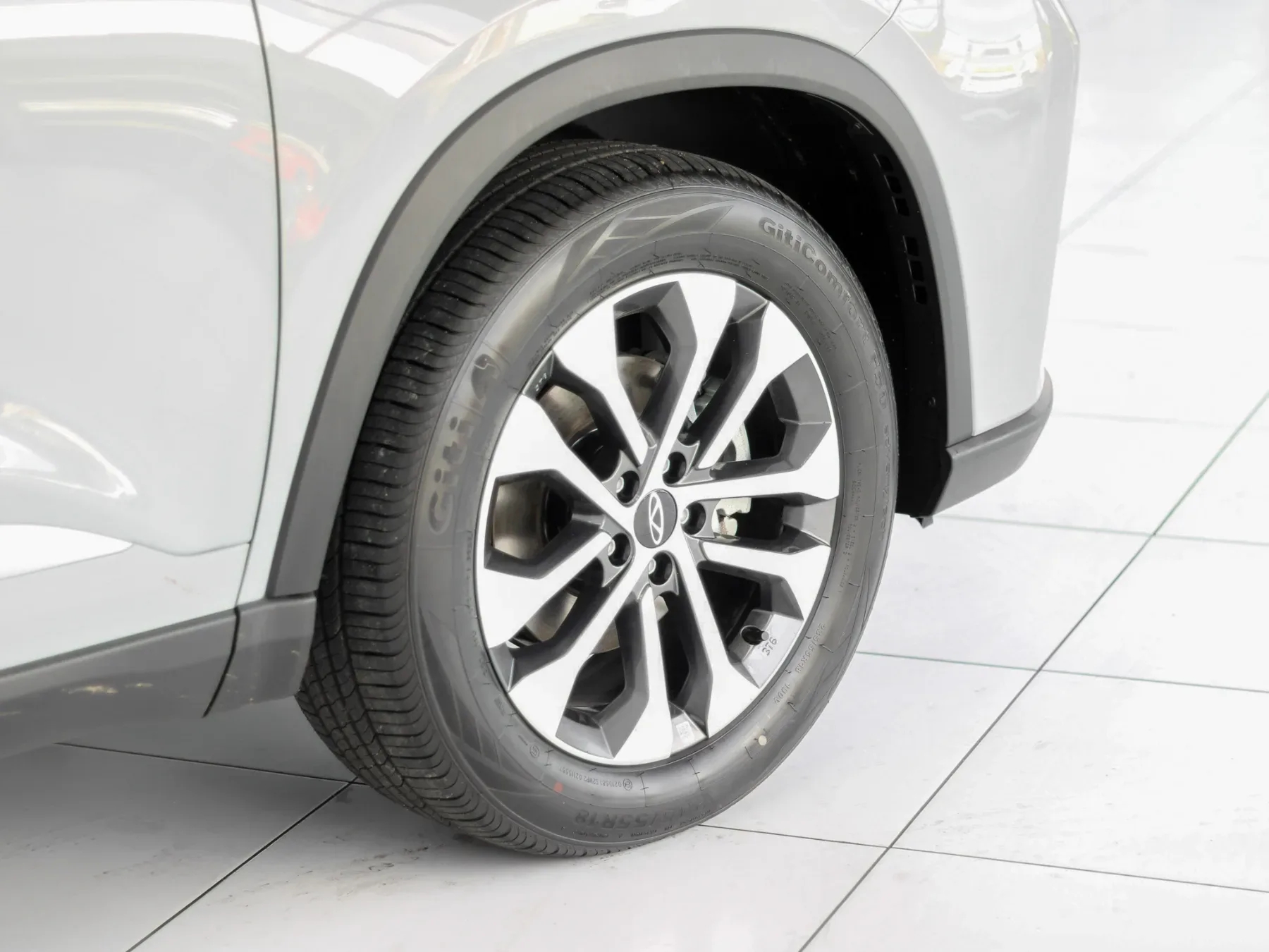 2026 Chery Tiggo 8 Pro LS - Image 7