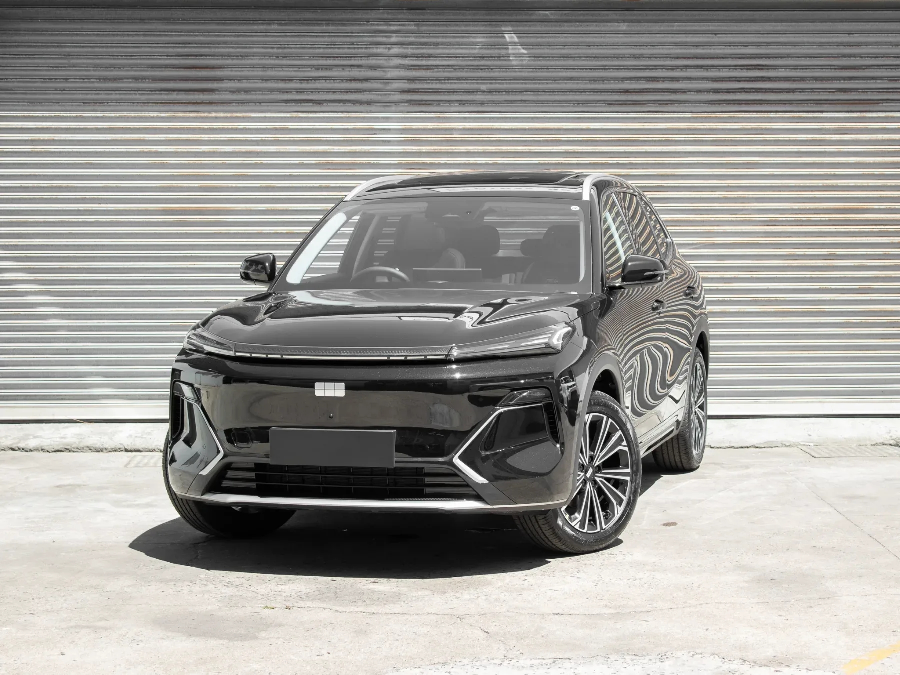 2026 Geely EM5 EM-i Apex - Image 1