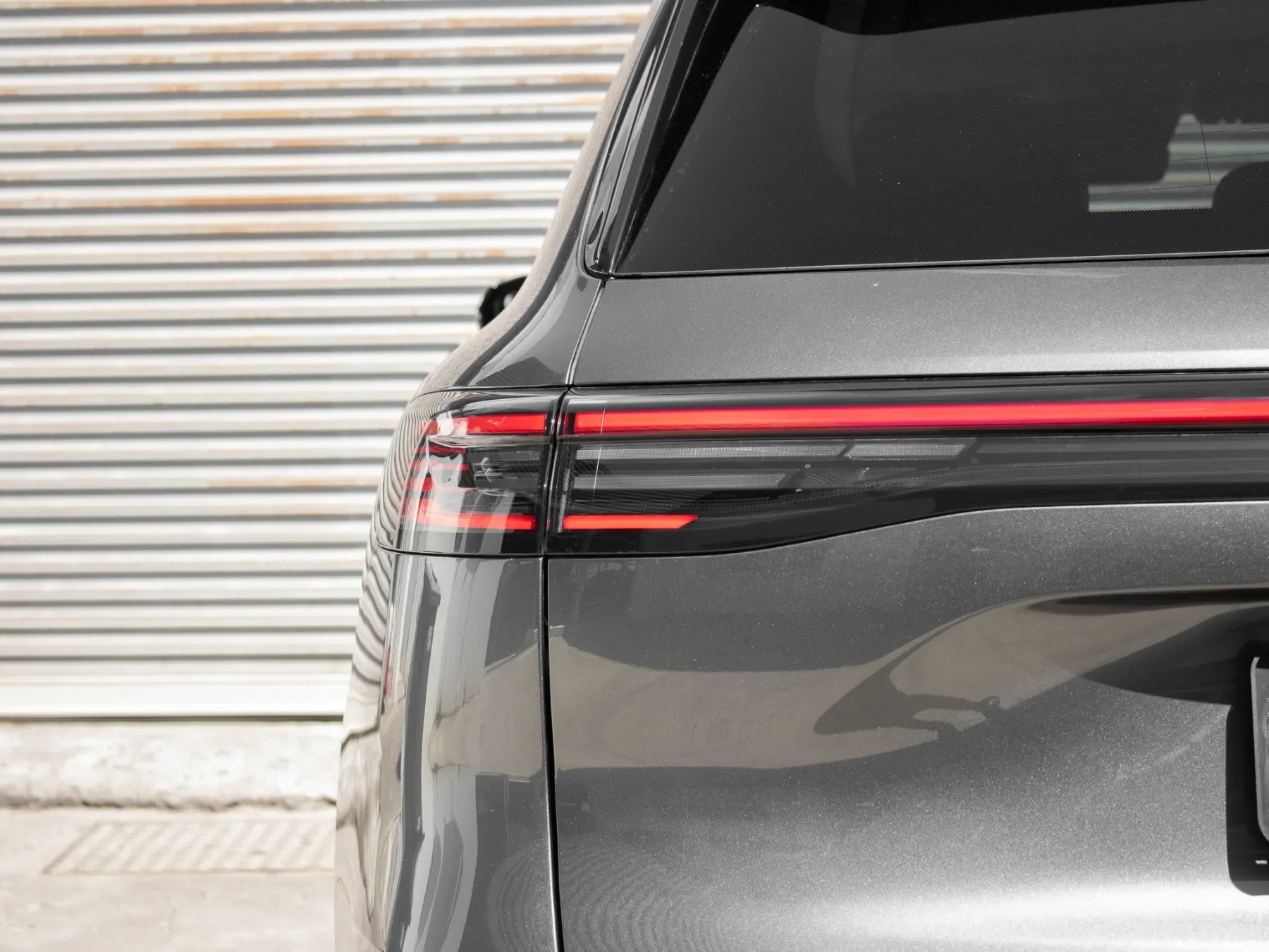 2026 Geely EM5 EM-i Apex - Image 4