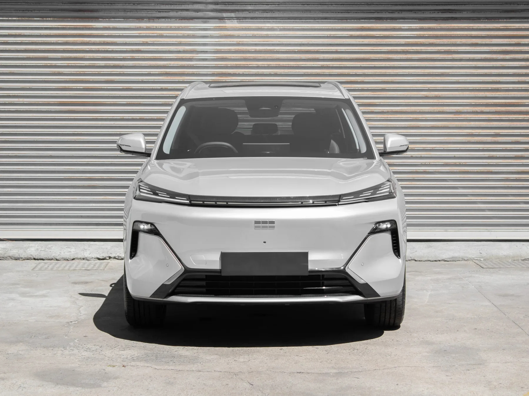2026 Geely EM5 EM-i Apex - Image 2