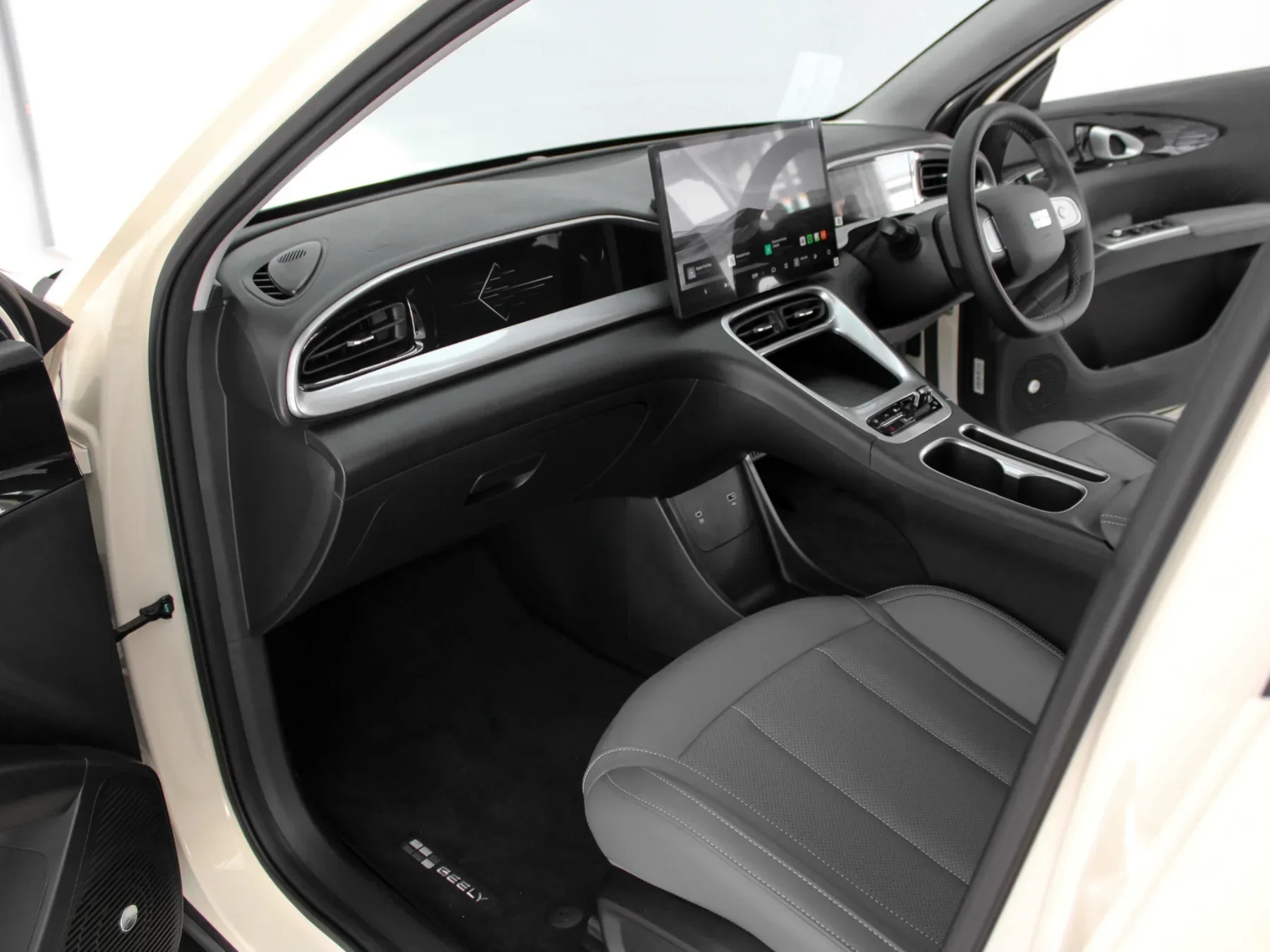 2026 Geely E2 Aspire - Image 11