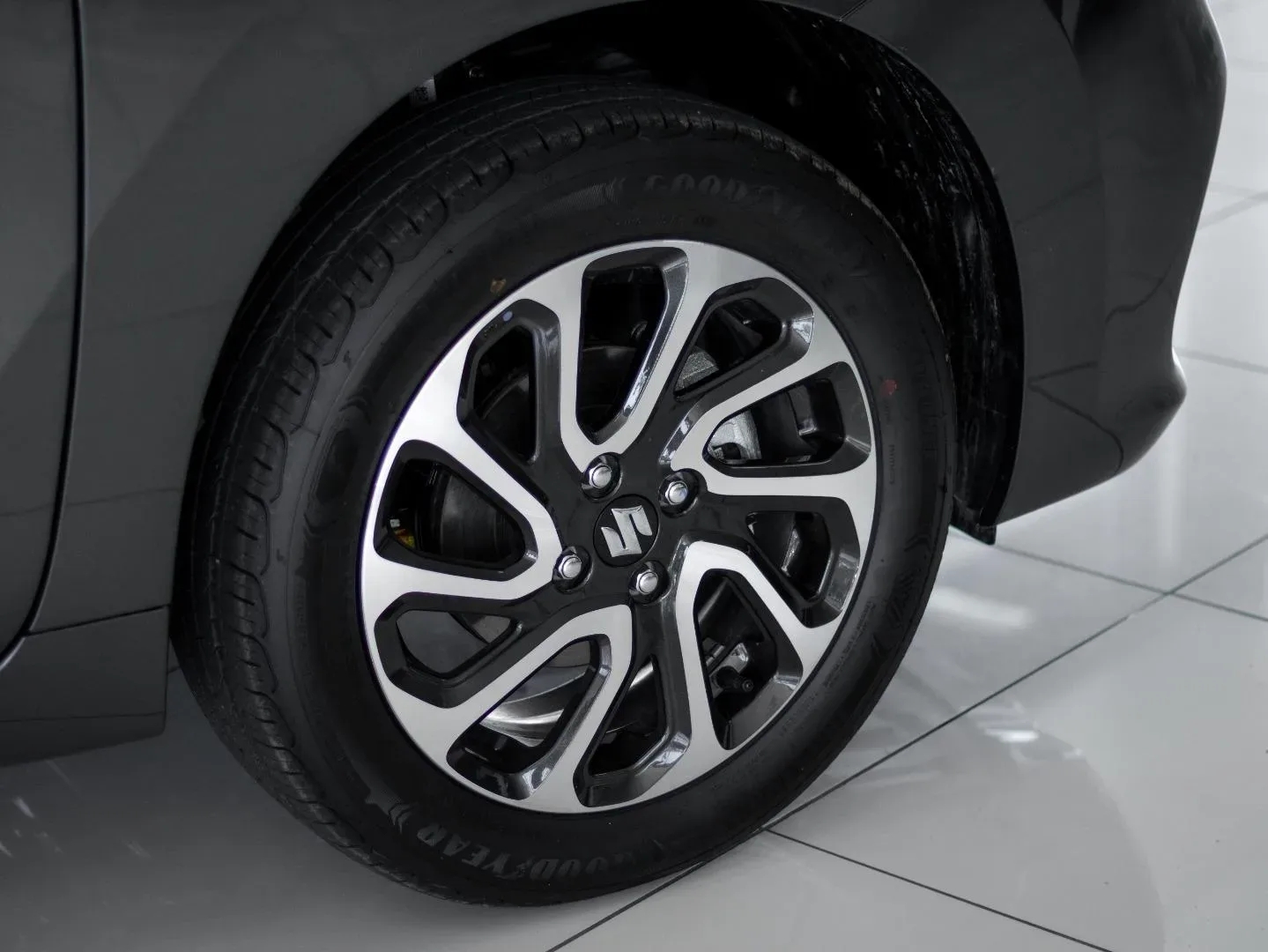 2026 Suzuki Baleno GLX AT - Image 7