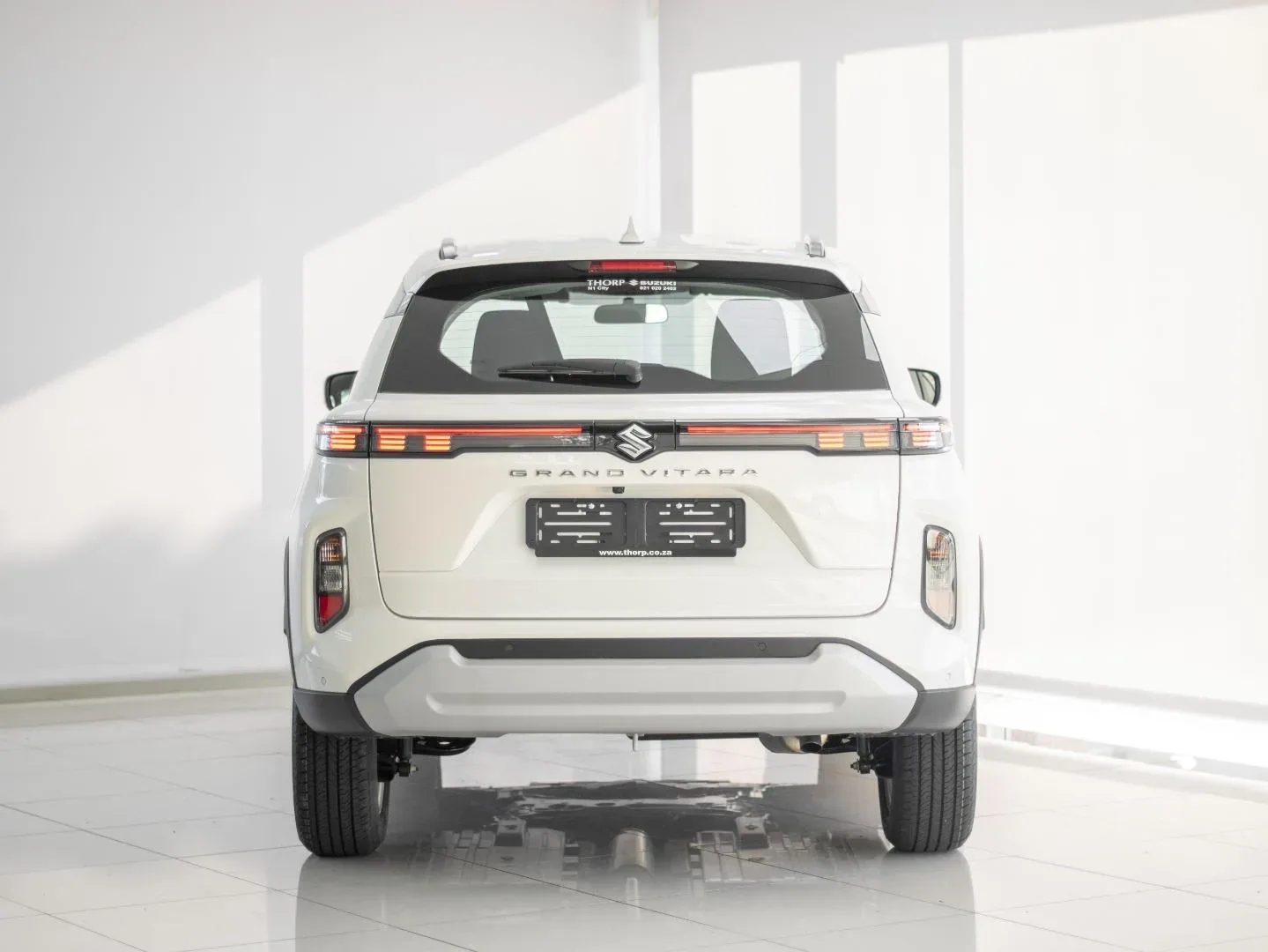 2026 Suzuki Grand Vitara GL AT - Image 5
