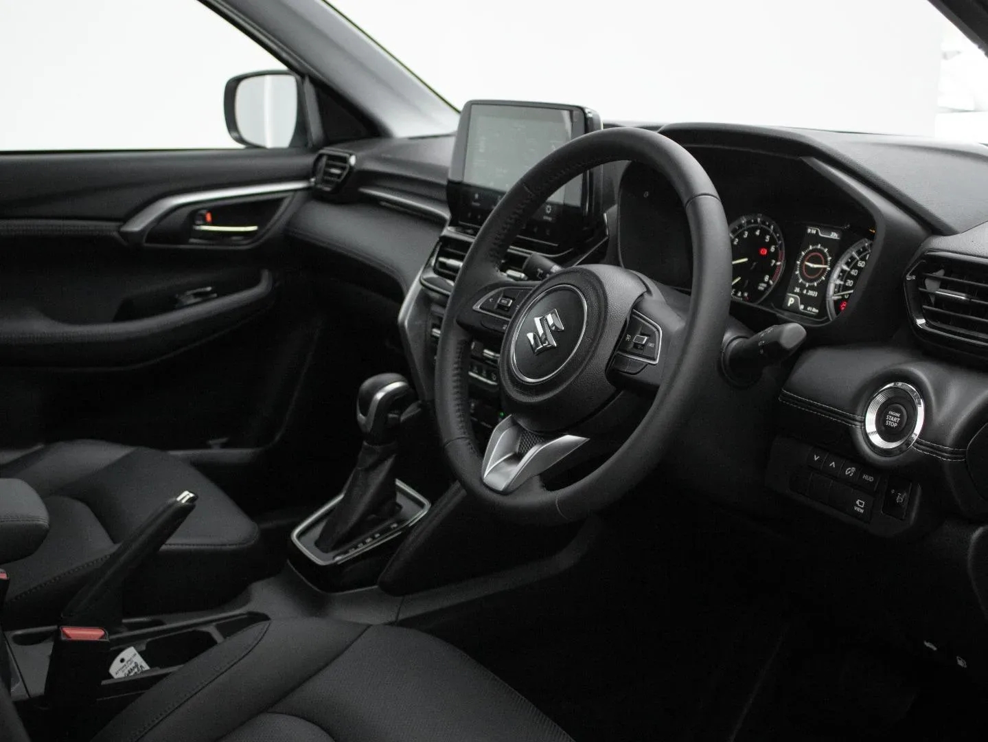 2026 Suzuki Grand Vitara GLX AT - Image 13