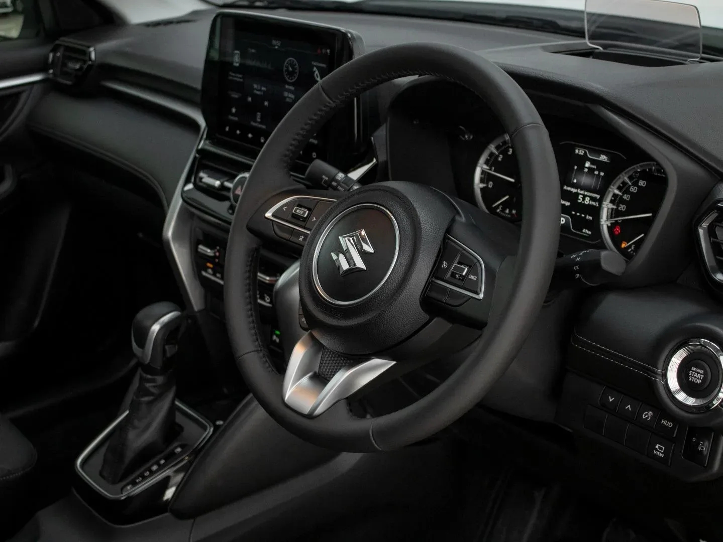 2026 Suzuki Grand Vitara GLX AT - Image 9