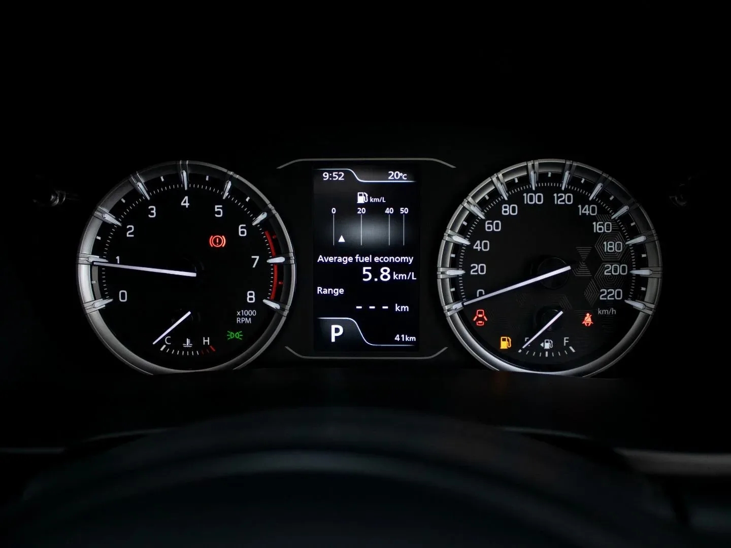 2026 Suzuki Grand Vitara GLX AT - Image 6