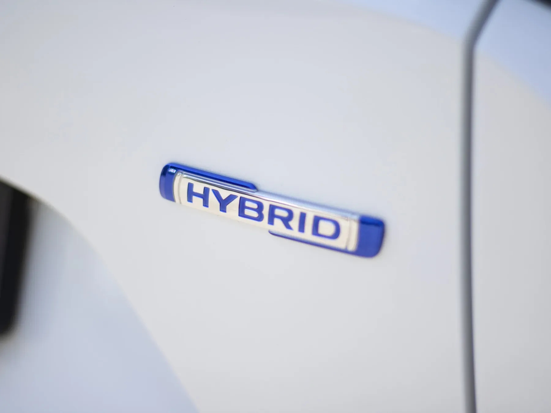2026 Suzuki Across GL AT - Image 6