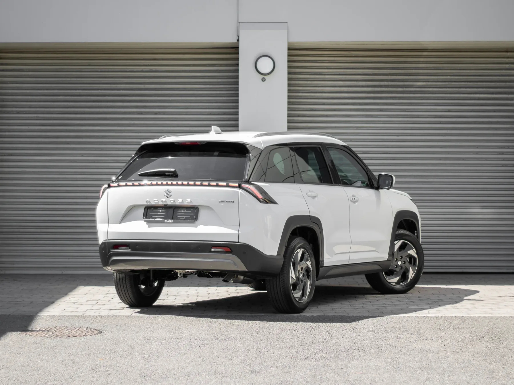 2026 Suzuki Across GLX AT - Image 9