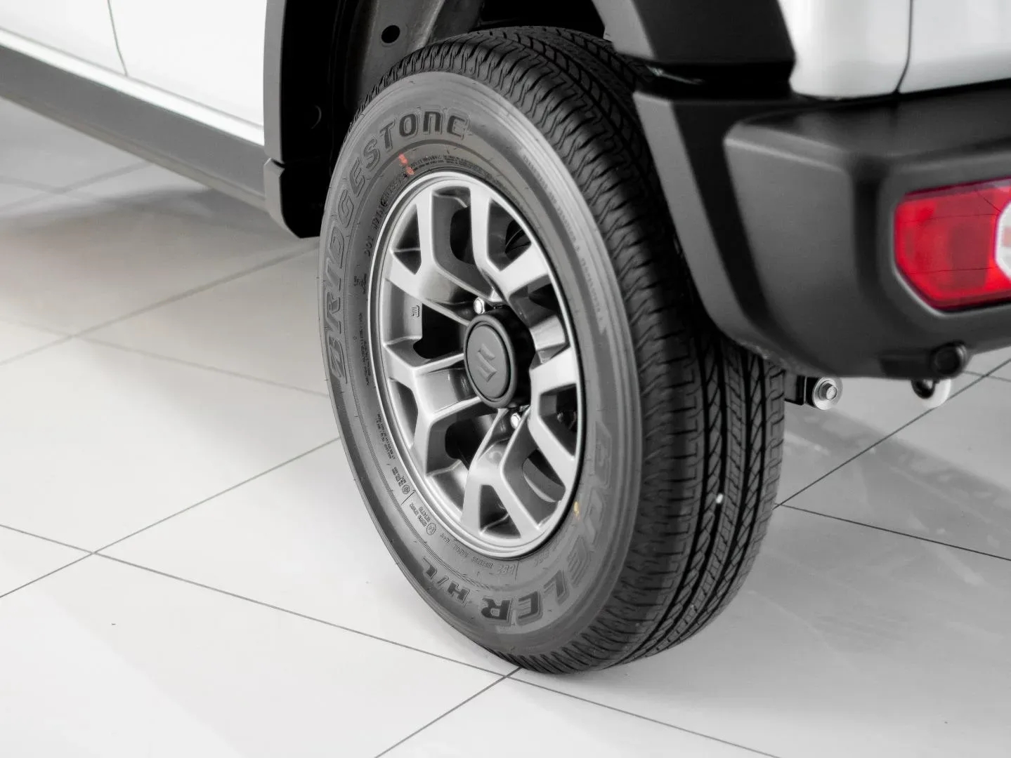2026 Suzuki Jimny 5dr GL MT - Image 8