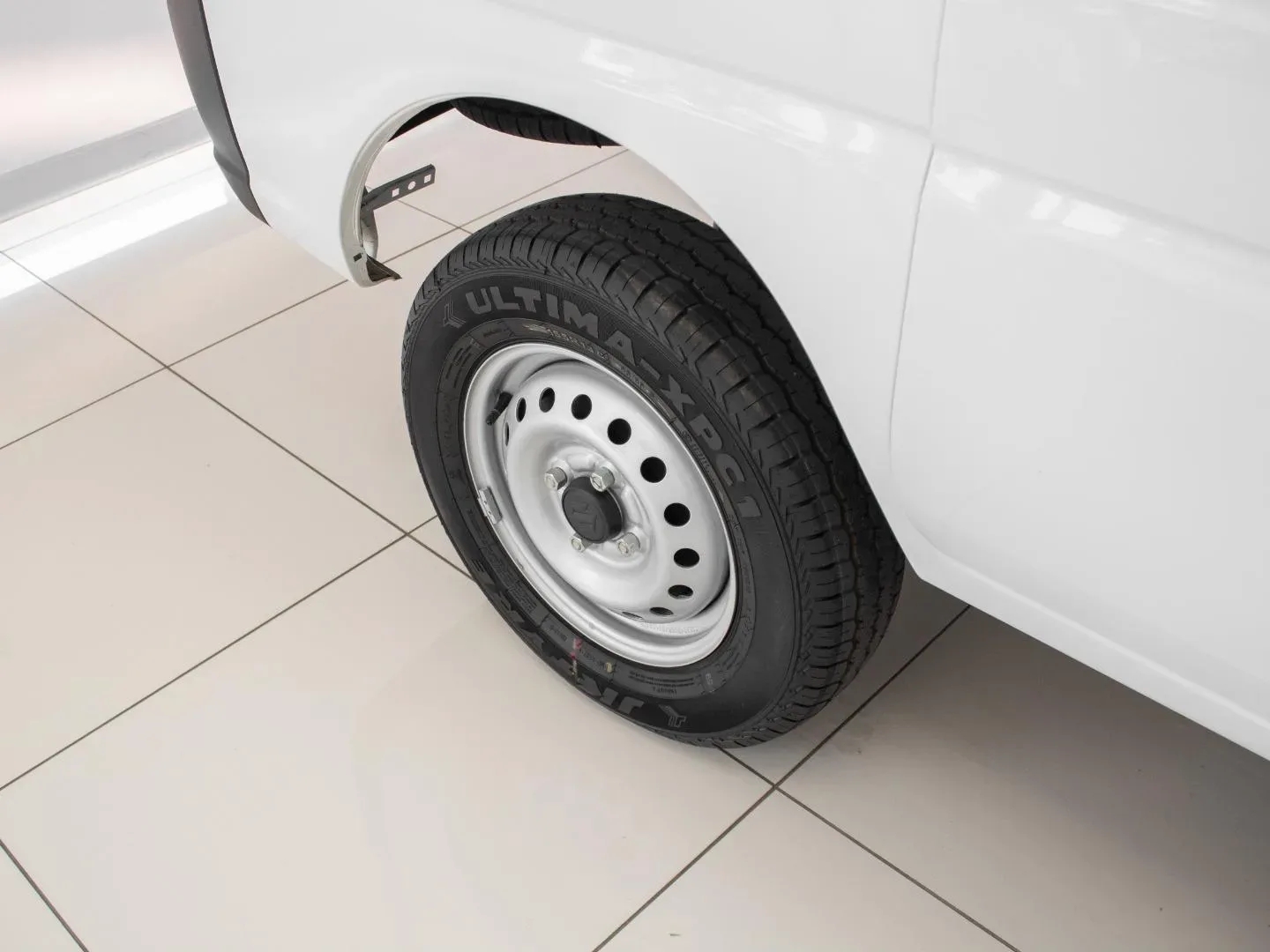 2026 Suzuki Eeco Panel Van - Image 7