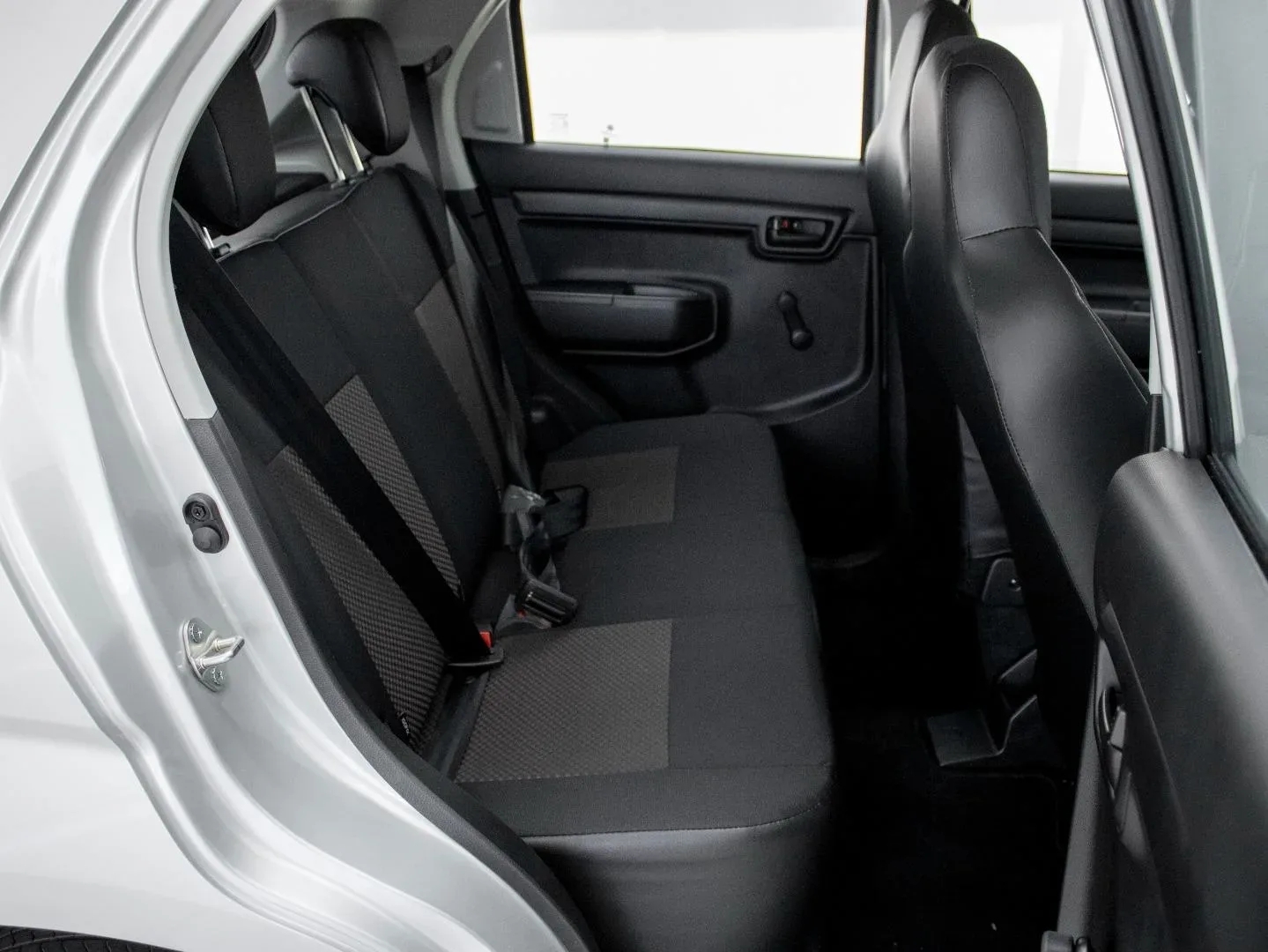 2026 Suzuki S-presso GL MT - Image 11