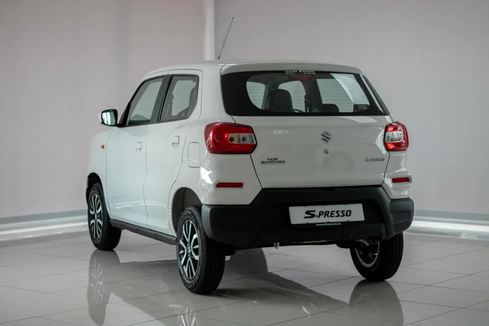 2026 Suzuki S-presso GL+ AMT - Image 7