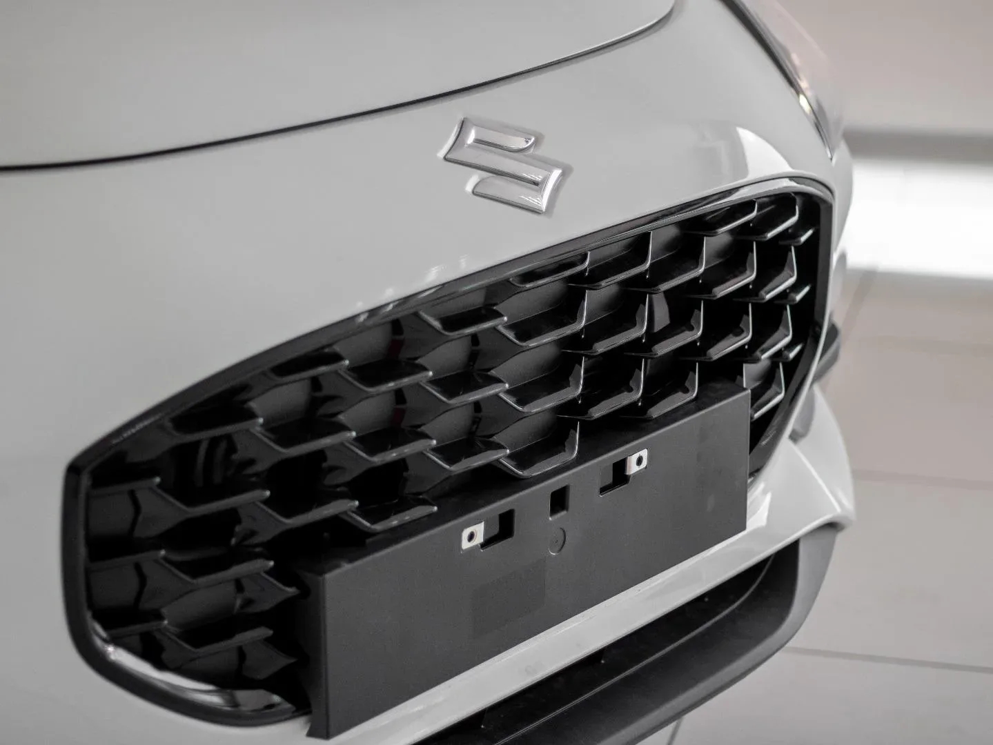 2026 Suzuki Swift GL+ MT - Image 5