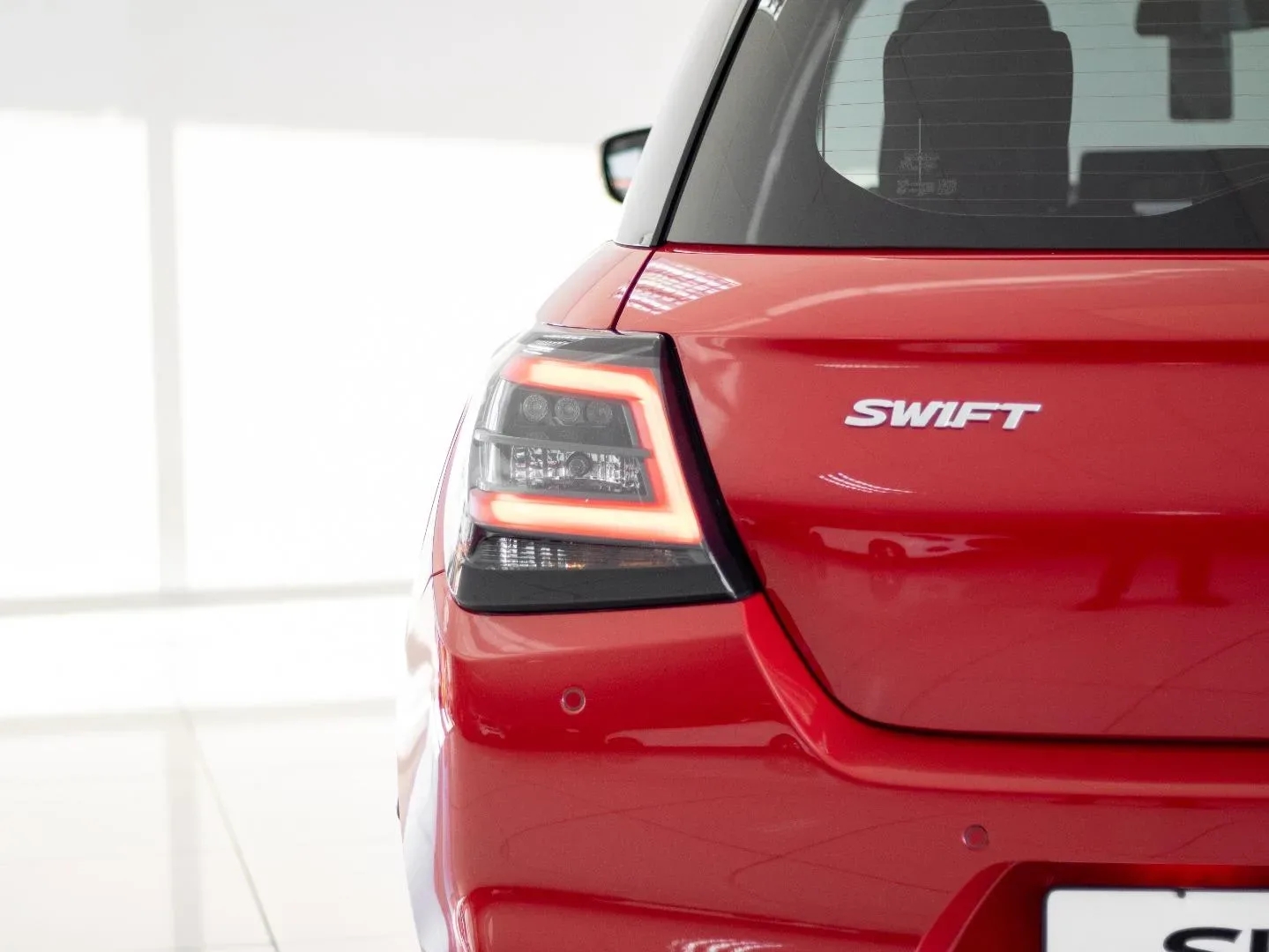 2026 Suzuki Swift GL+ MT - Image 4