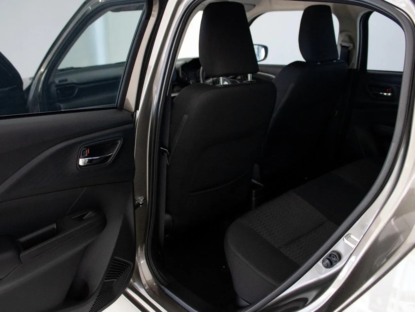 2026 Suzuki Swift GL+ CVT - Image 9