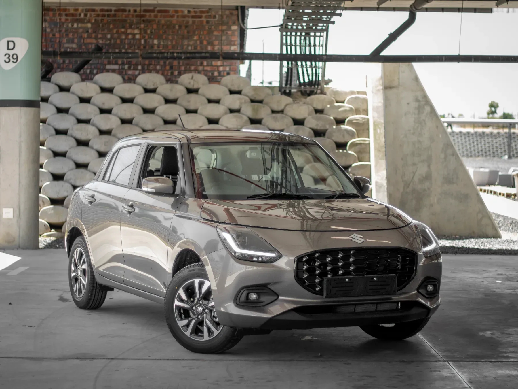 2026 Suzuki Swift GLX MT - Image 1