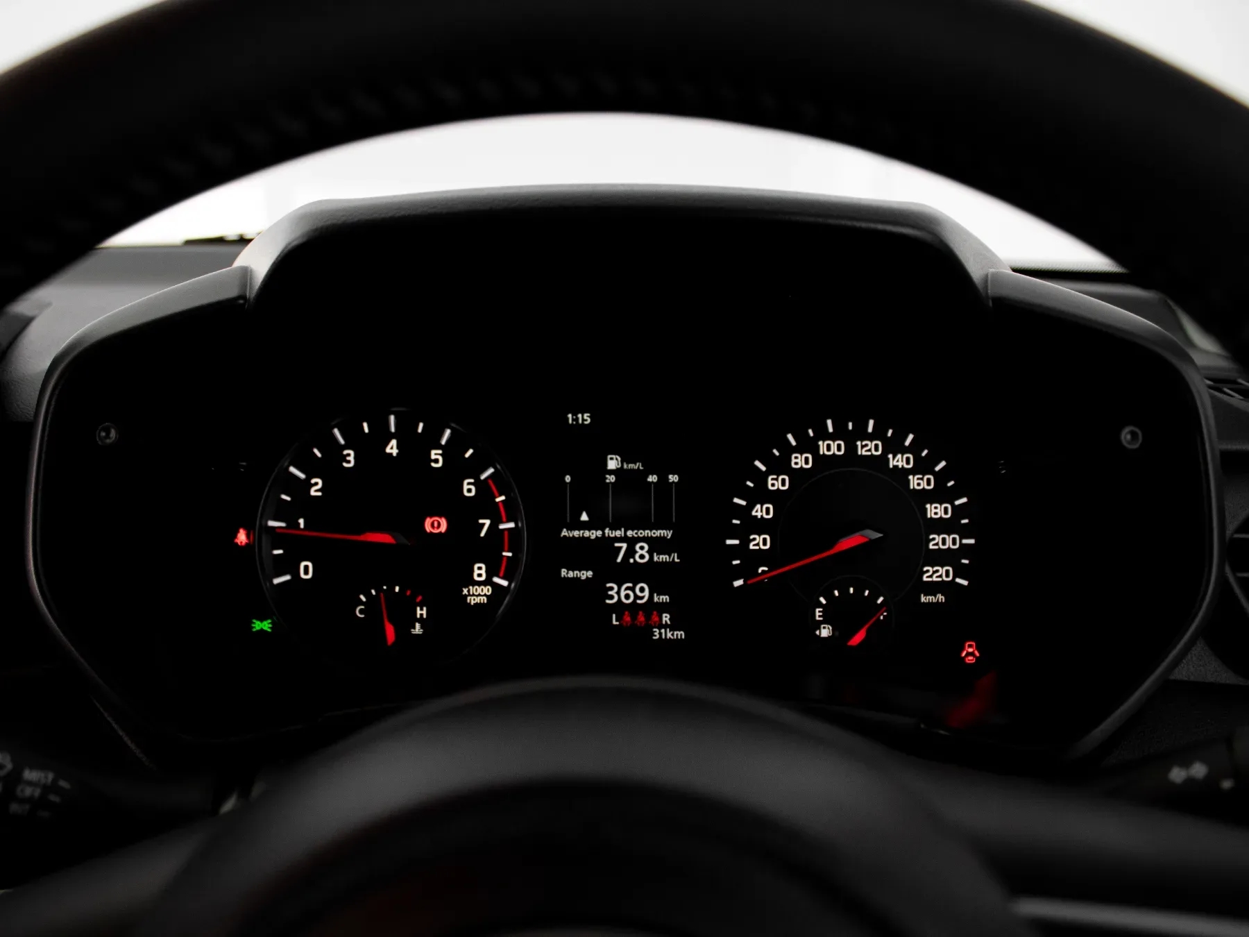 2026 Suzuki Swift GLX MT - Image 5