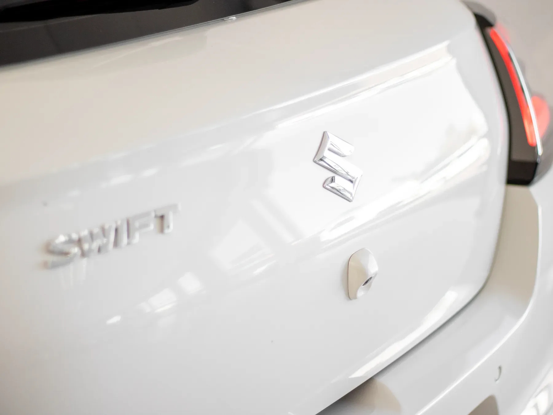 2026 Suzuki Swift GLX CVT - Image 7