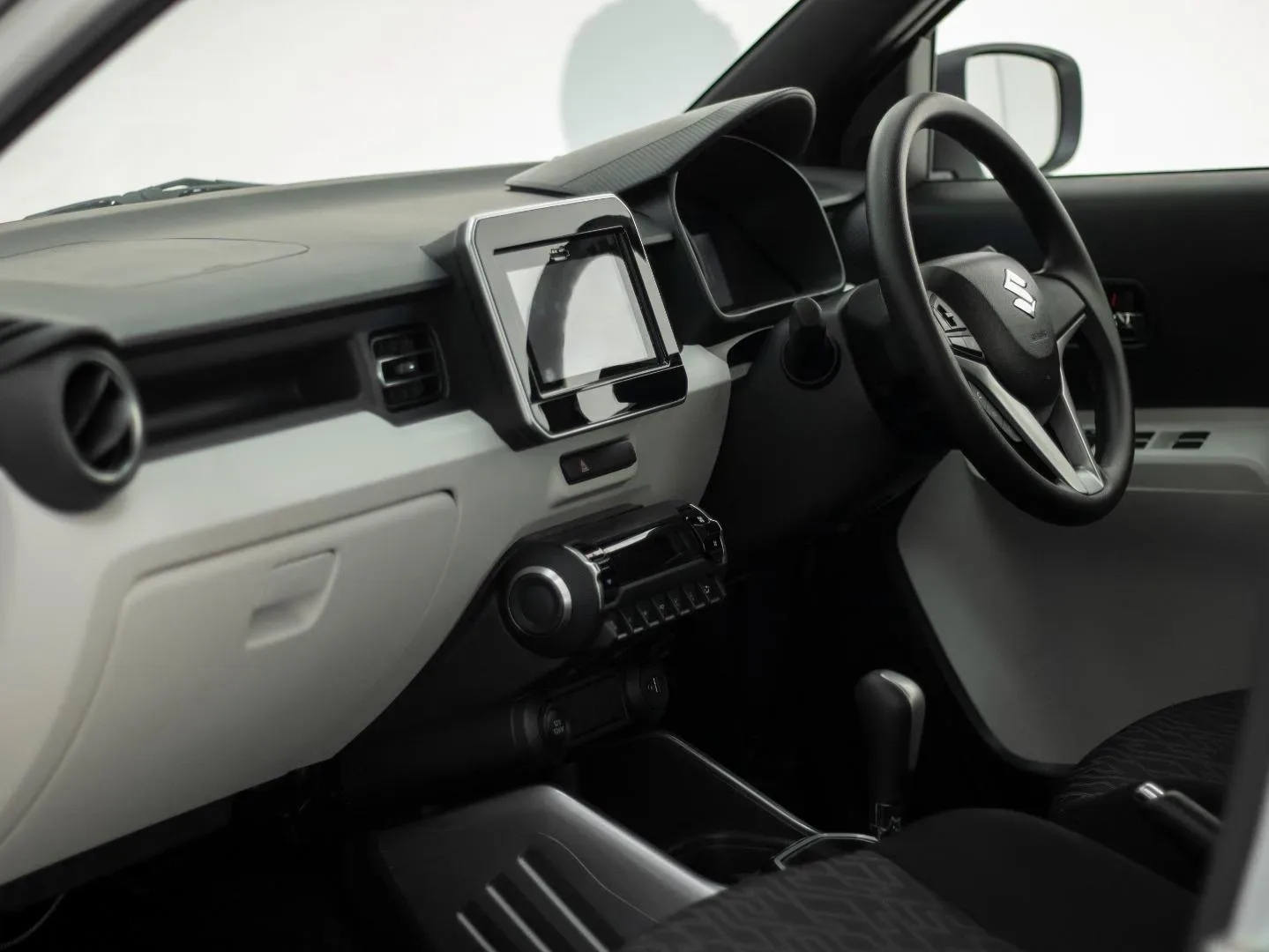 2026 Suzuki Ignis GL MT - Image 5