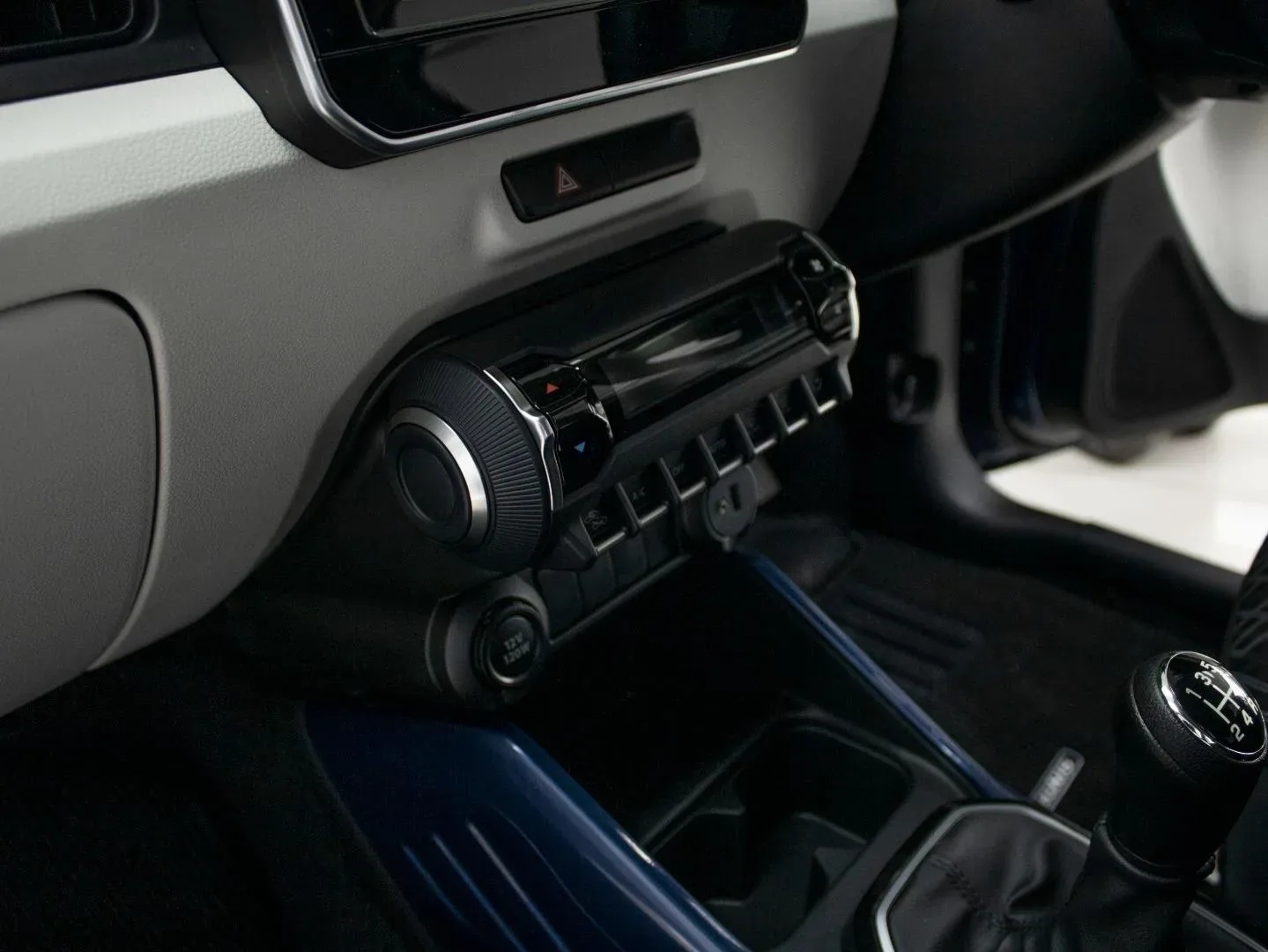 2026 Suzuki Ignis GLX MT - Image 14