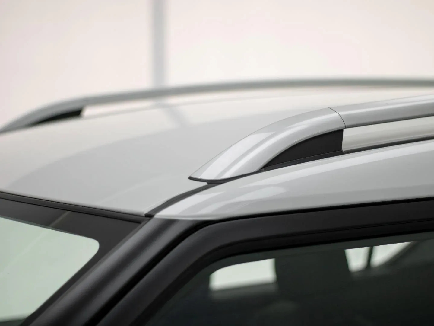 2026 Suzuki Ignis GLX AMT - Image 7
