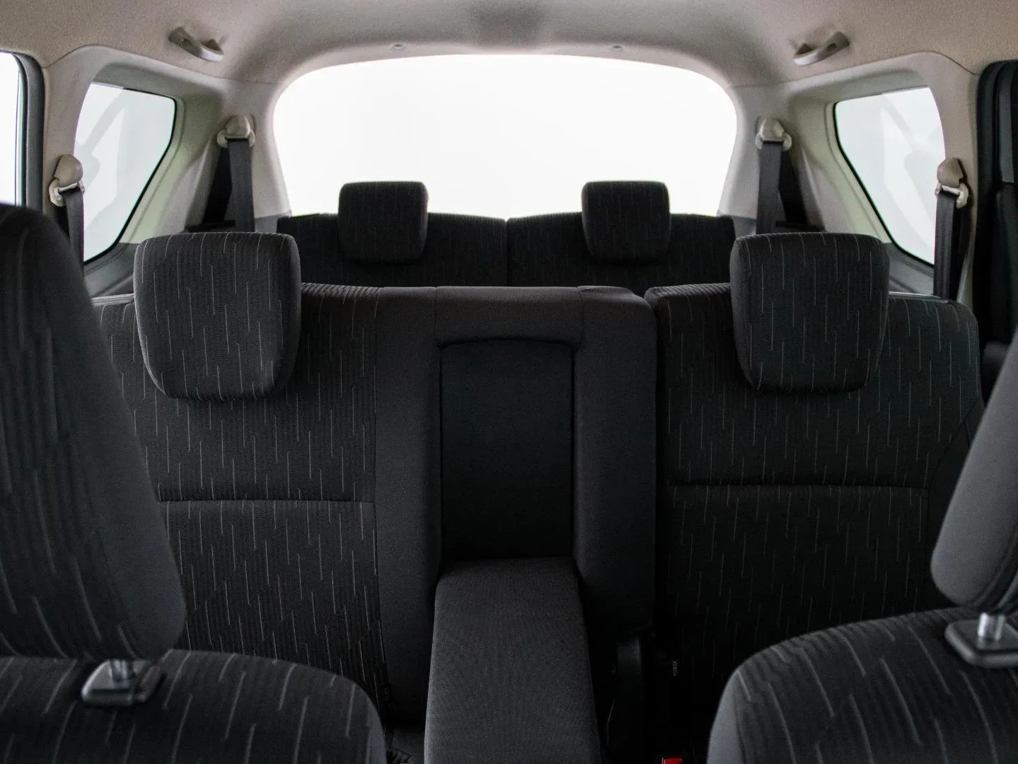 2026 Suzuki Ertiga GL AT - Image 15