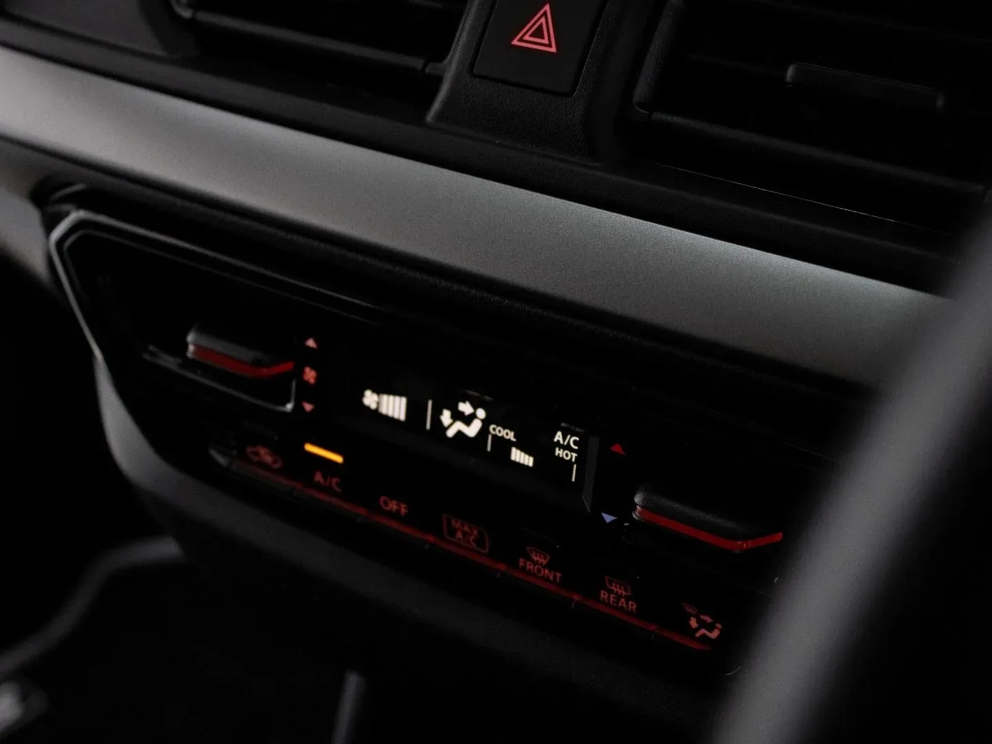 2026 Suzuki Swift GL MT - Image 10