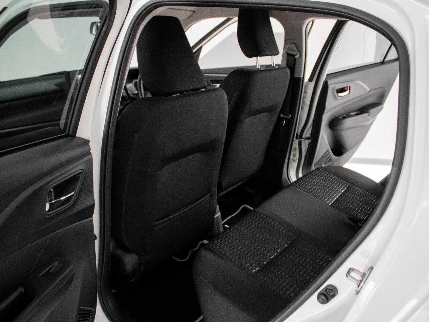 2026 Suzuki Swift GL+ CVT - Image 10