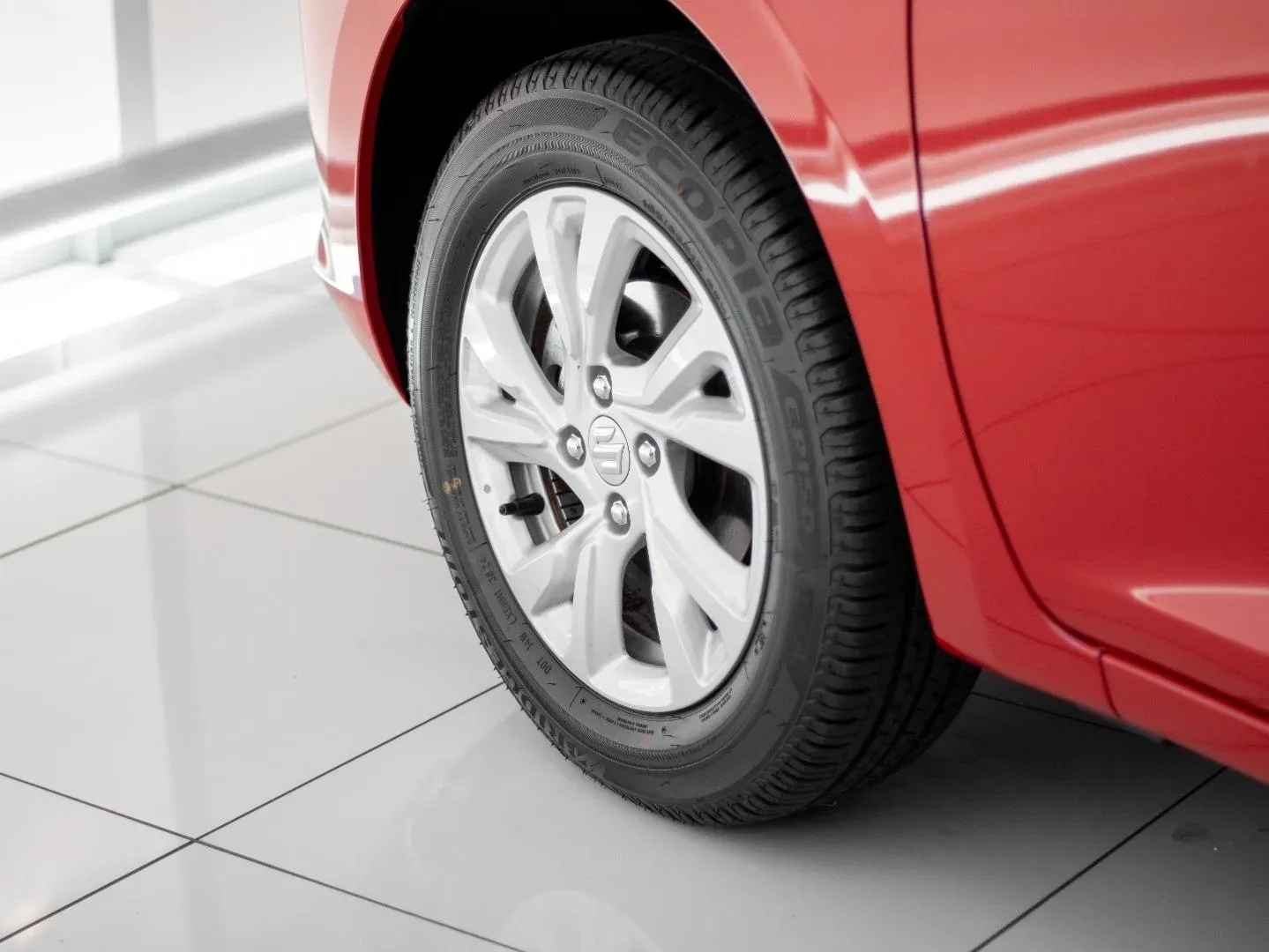 2026 Suzuki Swift GL+ CVT - Image 6
