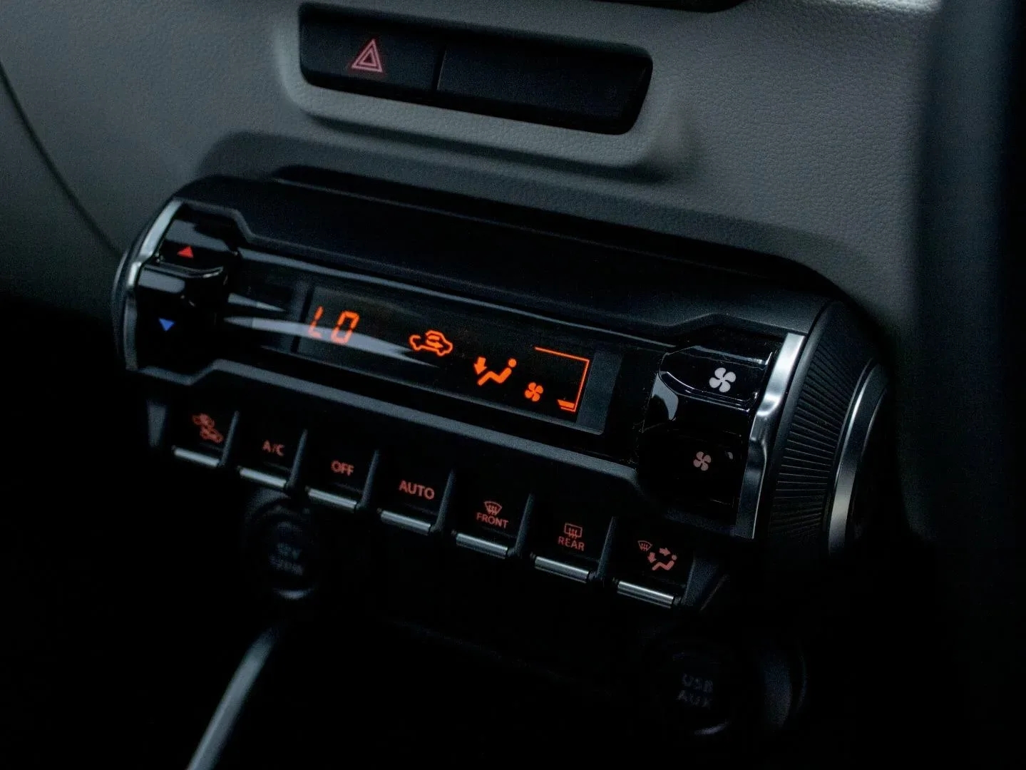 2026 Suzuki Ignis GLX MT - Image 18