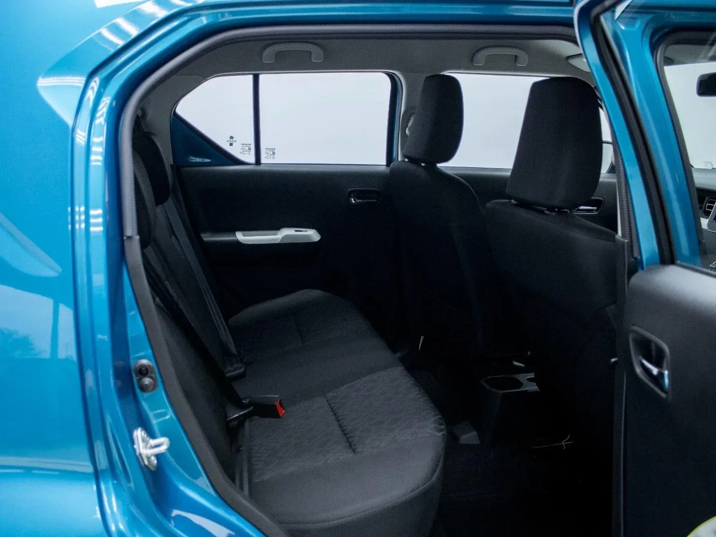 2026 Suzuki Ignis GLX AMT - Image 5