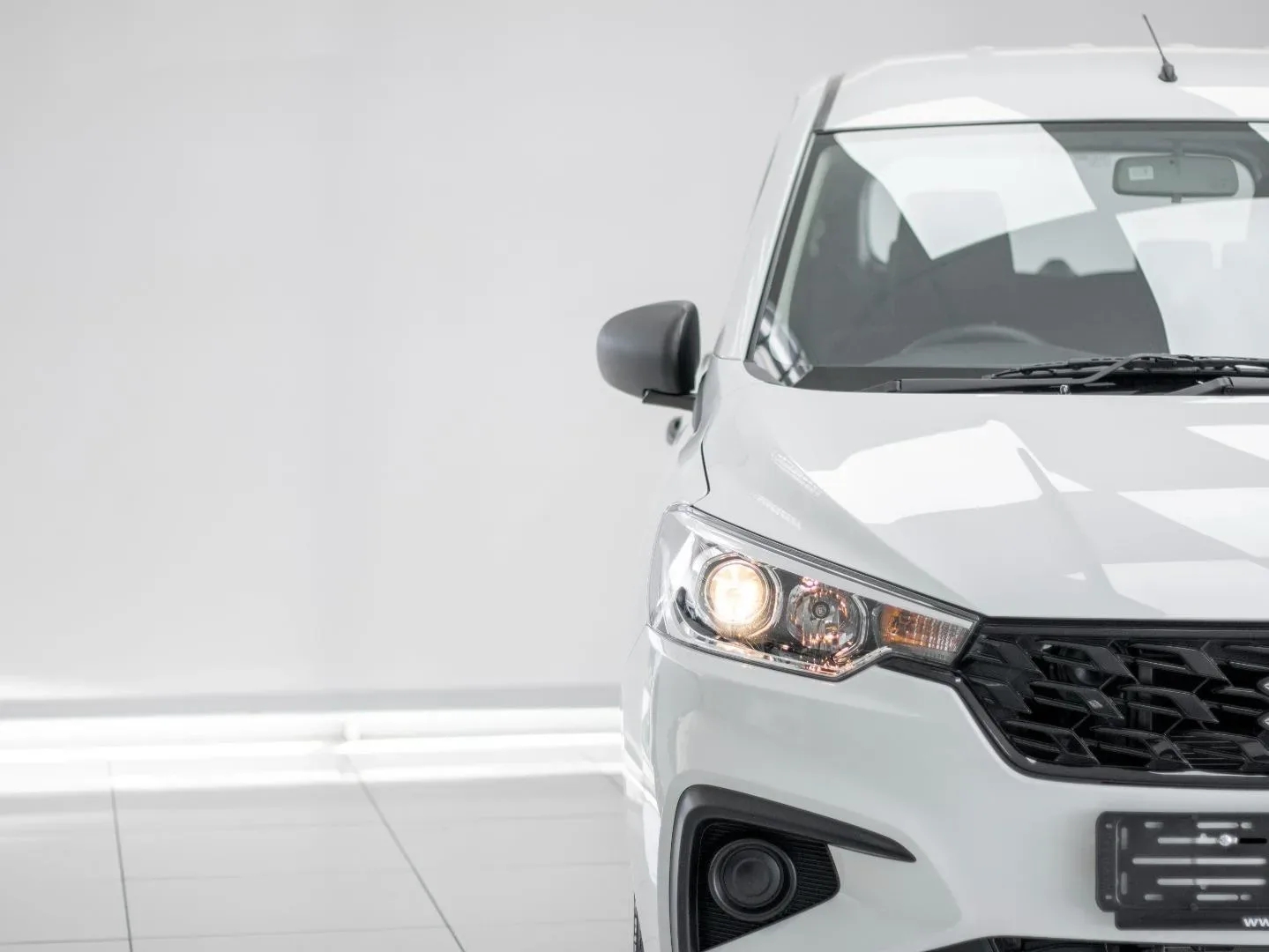 2026 Suzuki Ertiga GA MT - Image 3