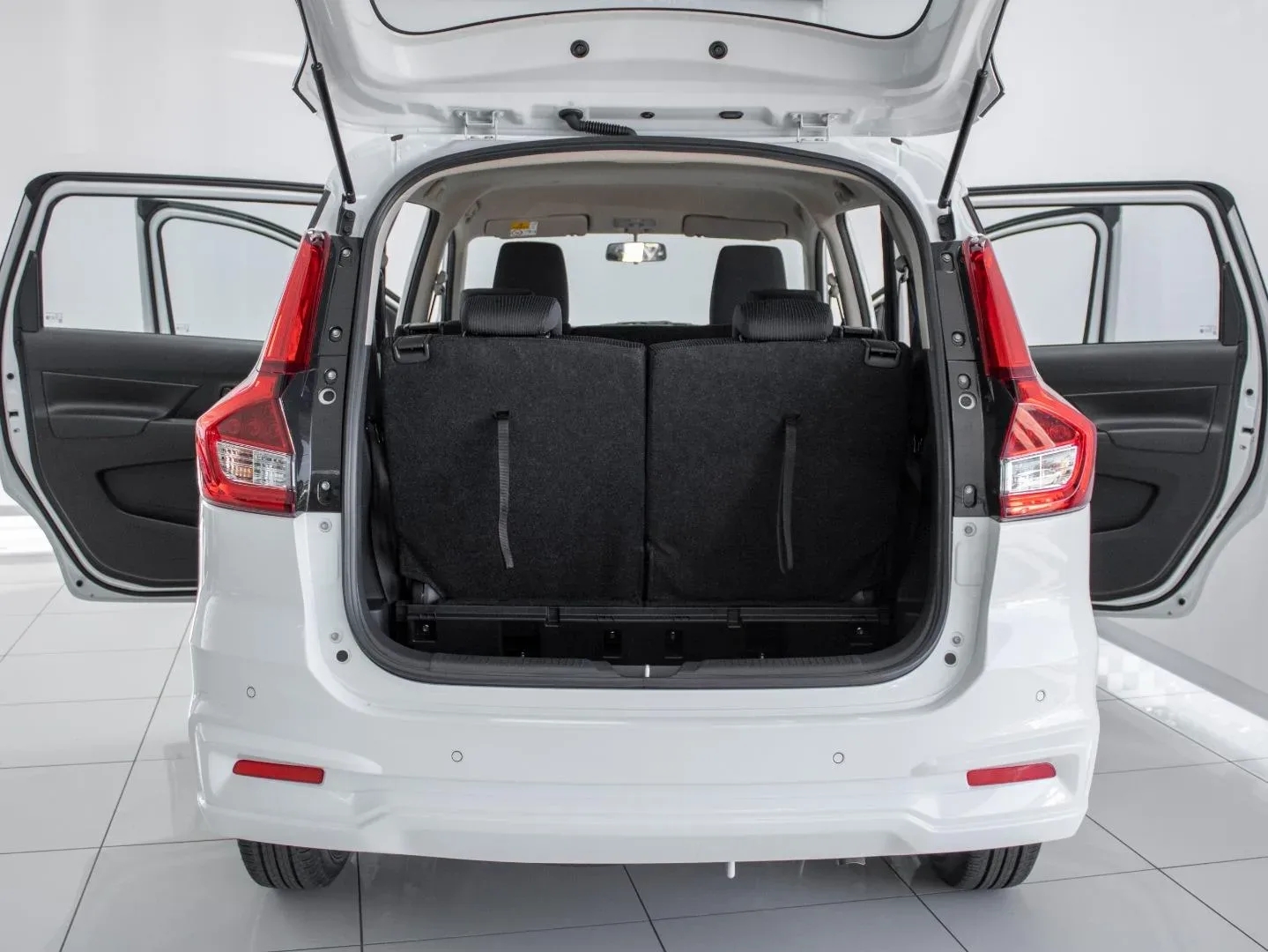 2026 Suzuki Ertiga GA MT - Image 16