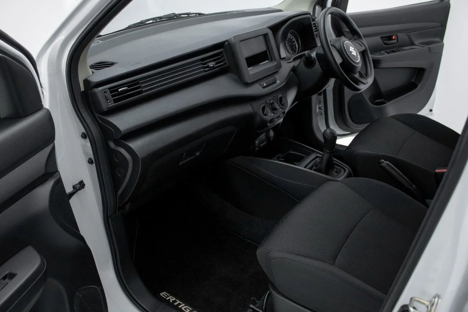 2026 Suzuki Ertiga GA MT - Image 15