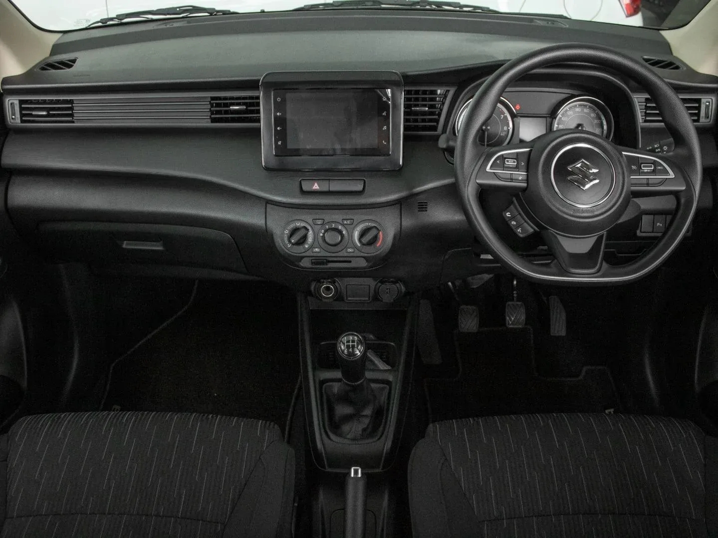 2026 Suzuki Ertiga GL AT - Image 16