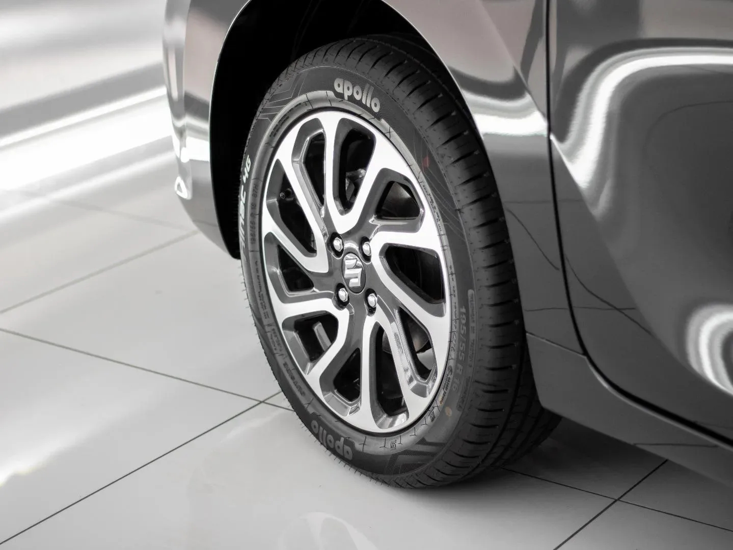 2026 Suzuki Baleno GLX MT - Image 6