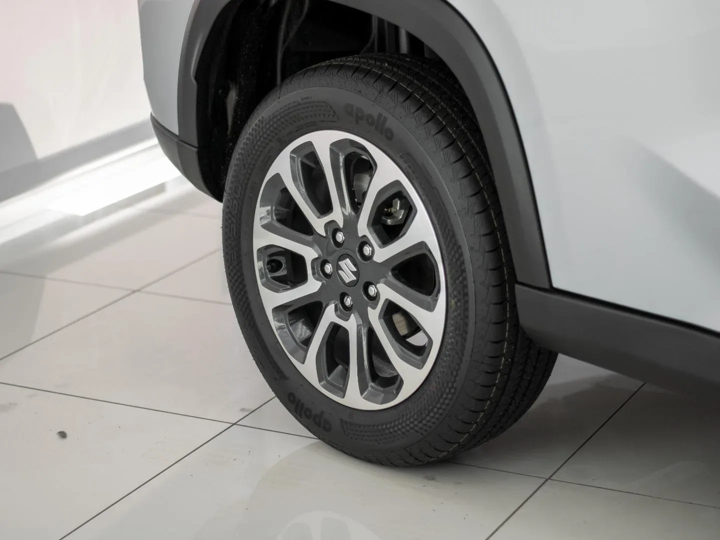 2026 Suzuki Grand Vitara GLX AT - Image 7