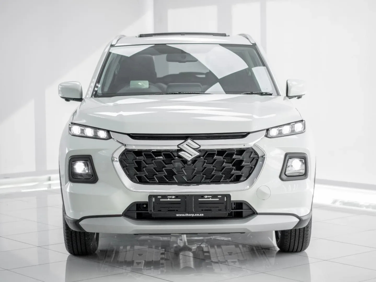 2026 Suzuki Grand Vitara GLX AT - Image 2